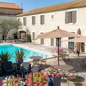 logis-les-magnanarelles.fr-provencehotel.com/